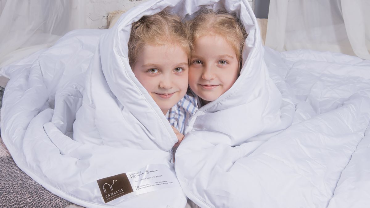 Camel wool-filled duvets, organic bedding, and more. All-season, organic, ethically-made and luxurious. Free shipping in Canada & USA. Cuddle up with Camelus.